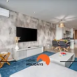 #249 Luxury Oceanfront Apartment *