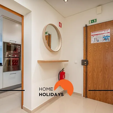 #249 Luxury Oceanfront Албуфейра